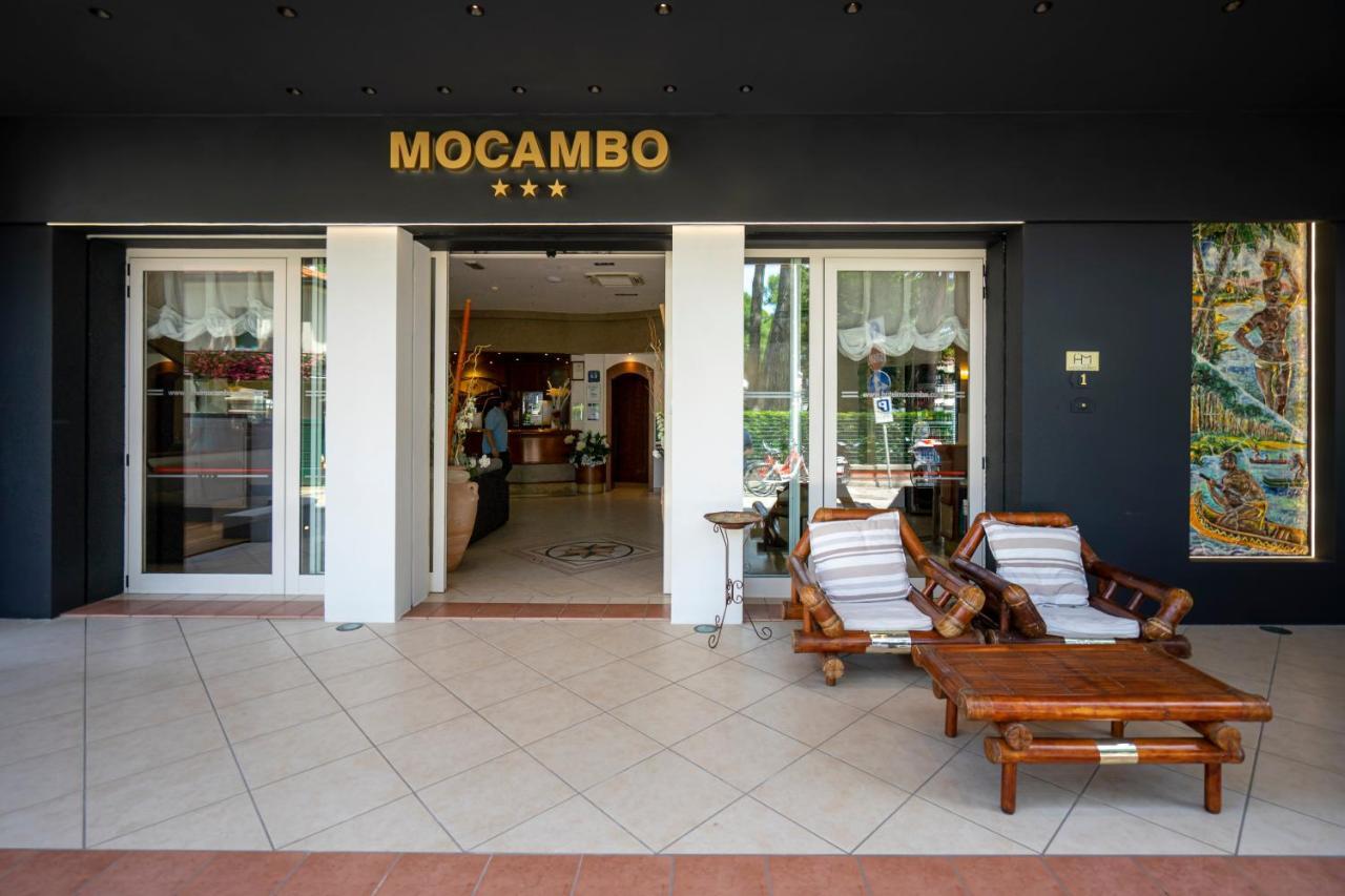 Hotel Mocambo Риччоне Екстер'єр фото